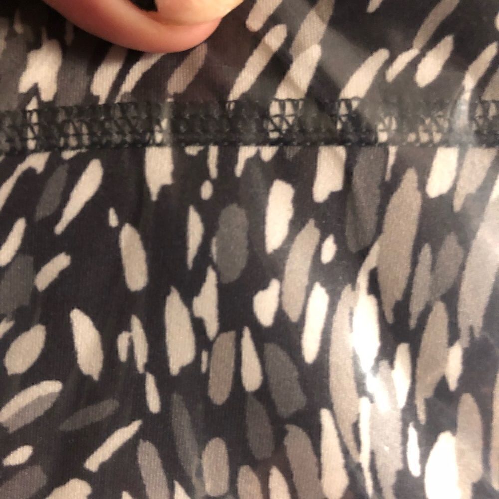 zuba Petite X-move full–length leggings.   NWT